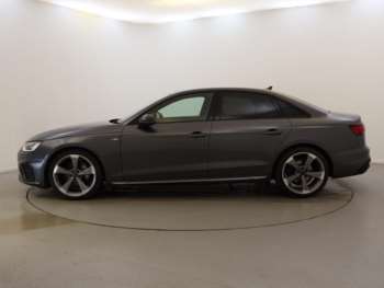 Used Audi A4 2021 for sale - 74164008: Photo