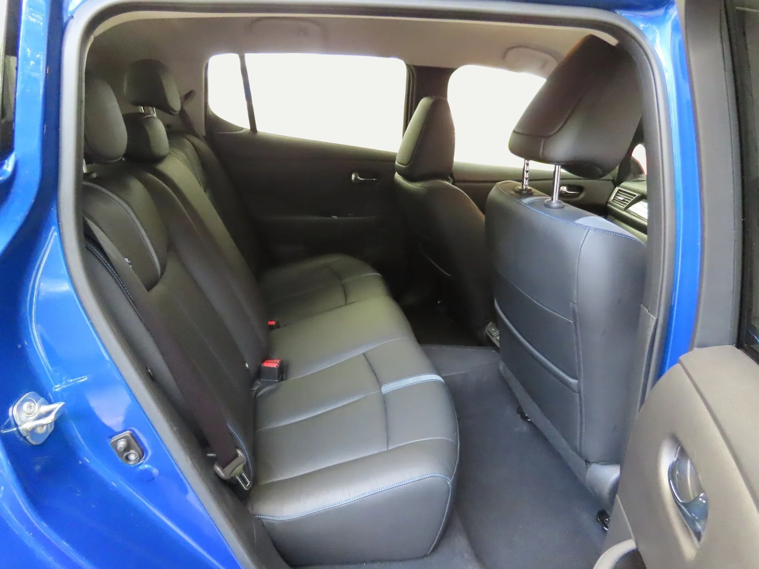 Used Nissan Leaf 2022 for sale - 76300205: Photo 8