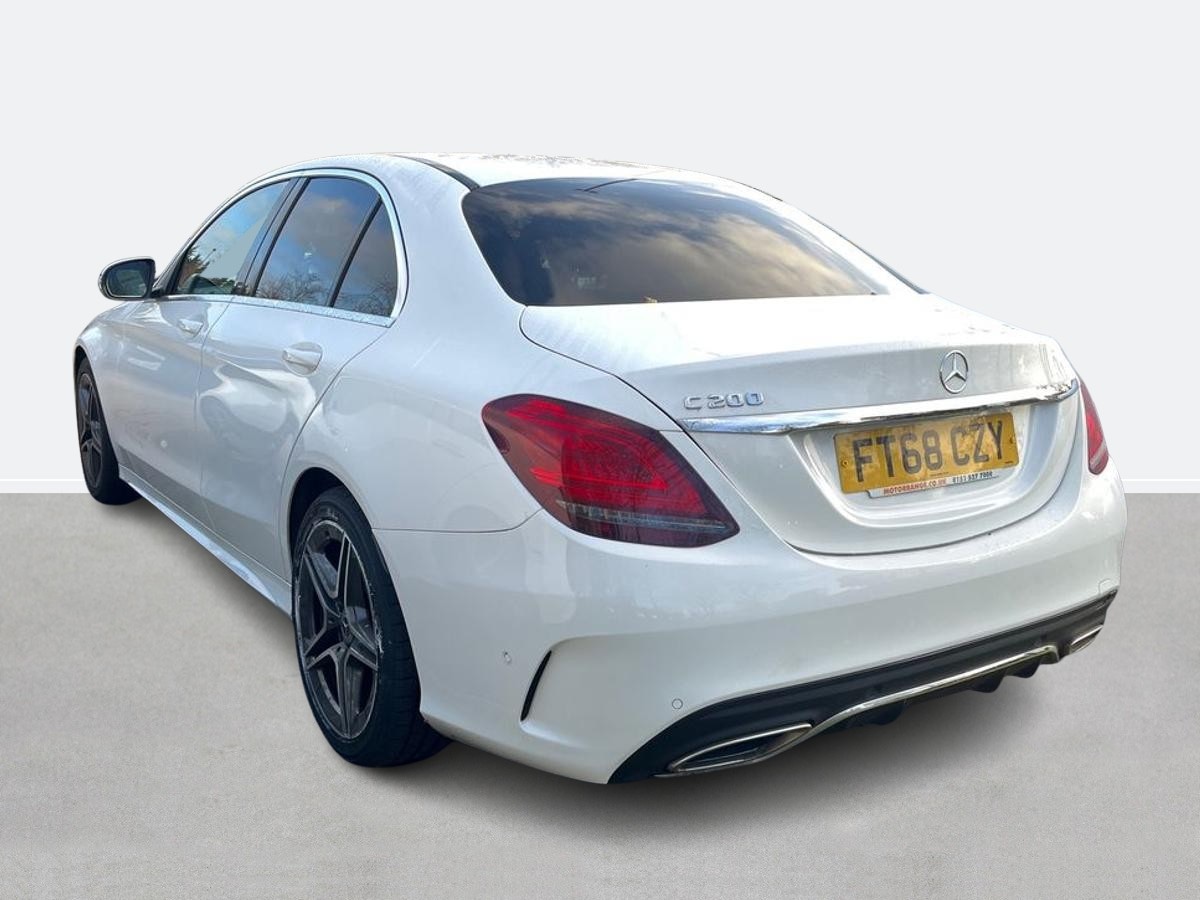 Used Mercedes-Benz C Class 2018 for sale - 77535336: Photo 2