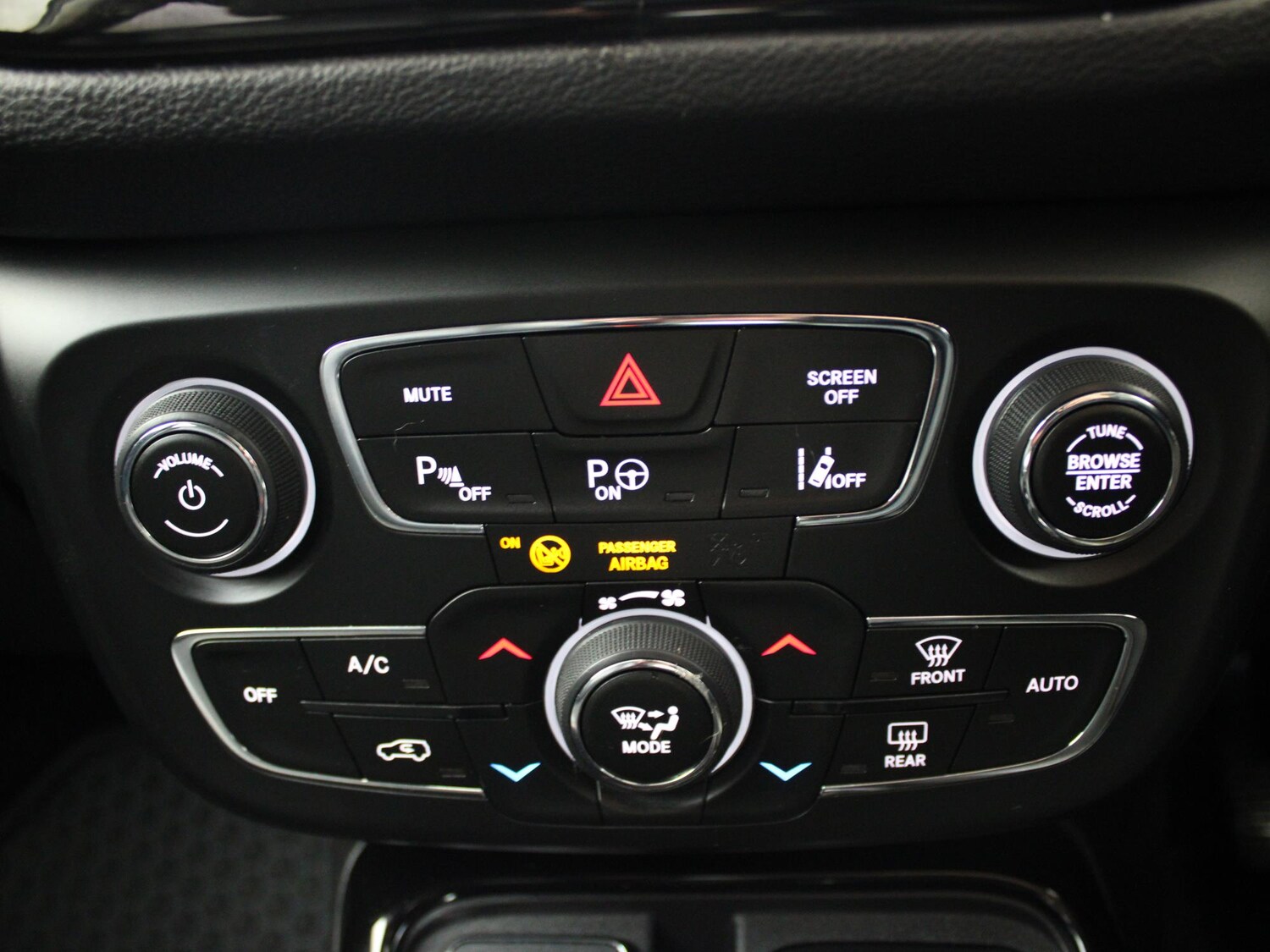 Used Jeep Compass 2018 for sale - 77895863: Photo 24