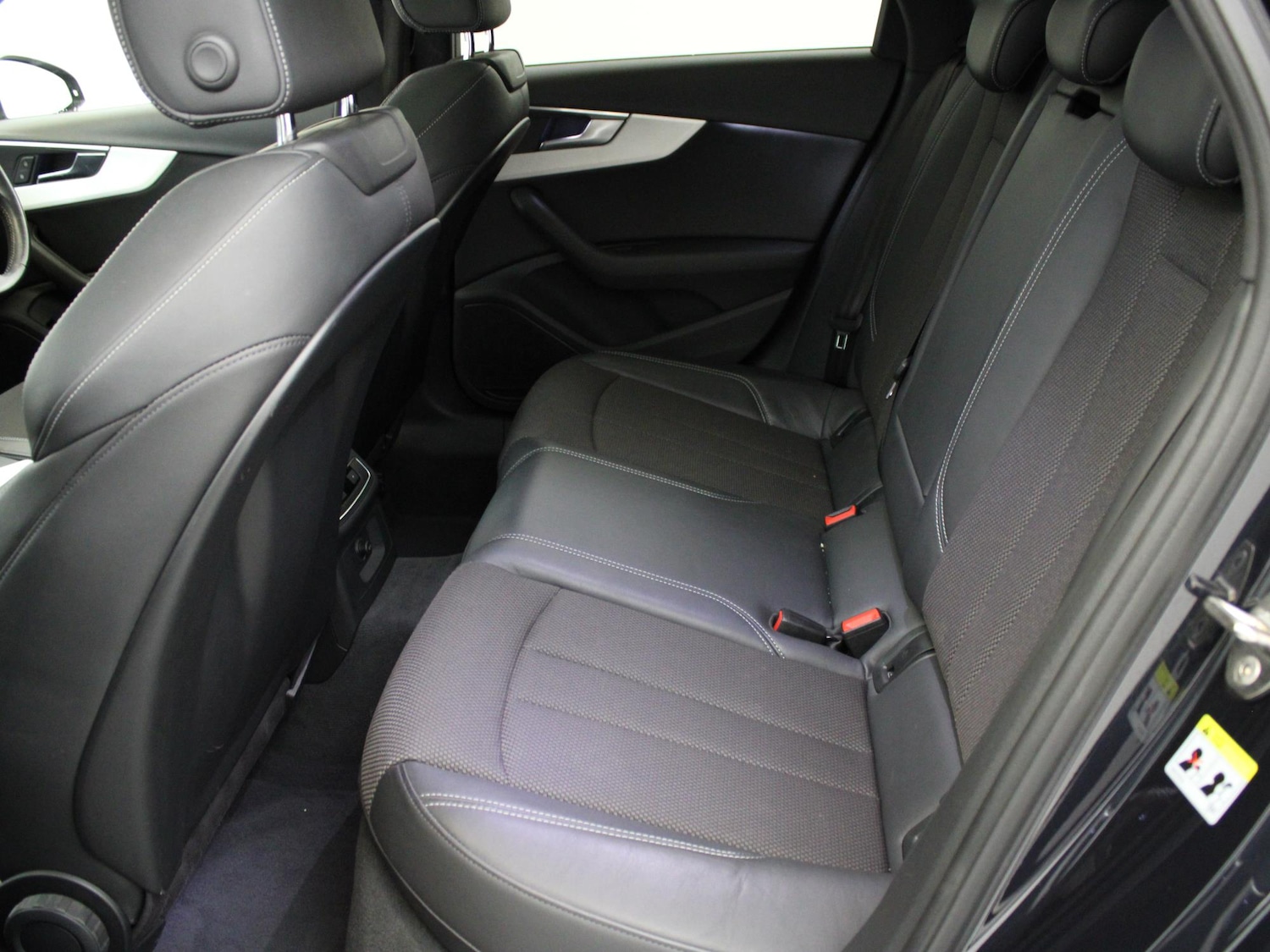 Used Audi A4 2016 for sale - 76128277: Photo 13
