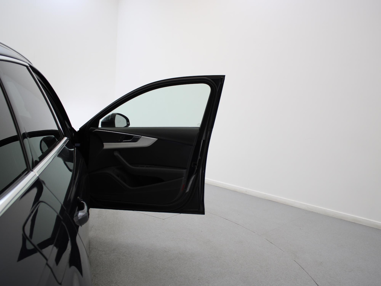 Used Audi A4 2016 for sale - 76128277: Photo 38