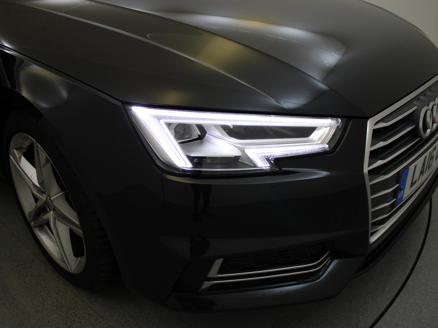 Used Audi A4 2016 for sale - 76128277: Photo 45