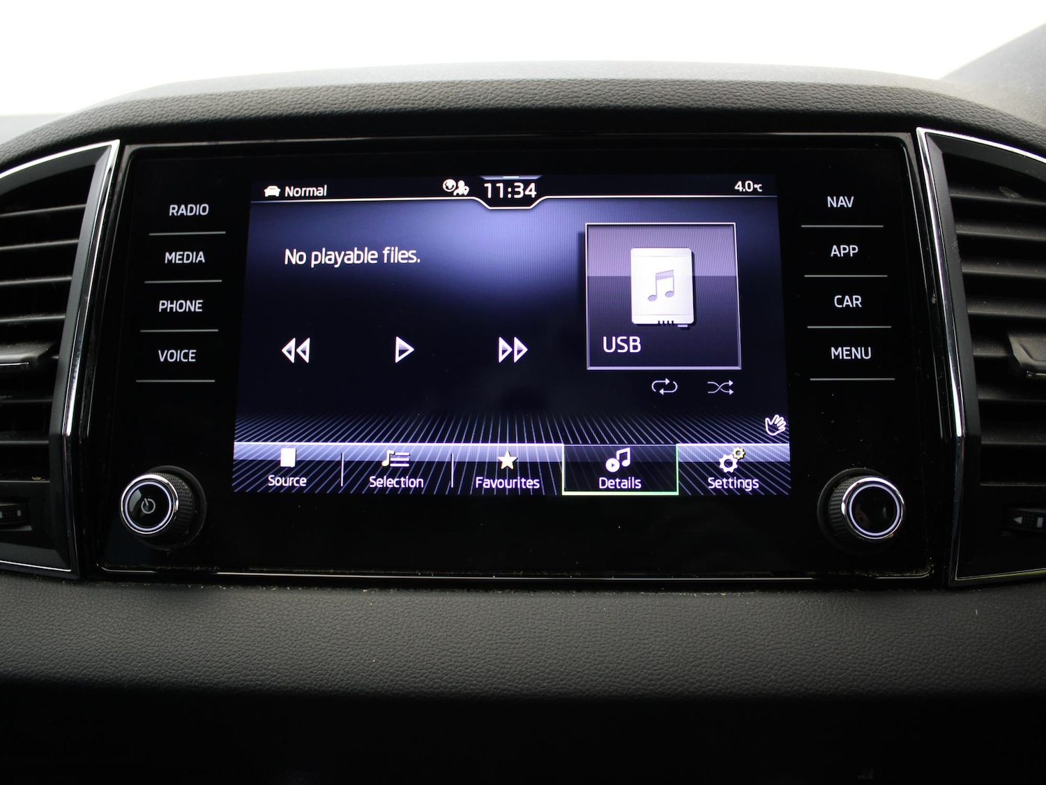 Used Skoda Karoq 2023 for sale - 77220019: Photo 23