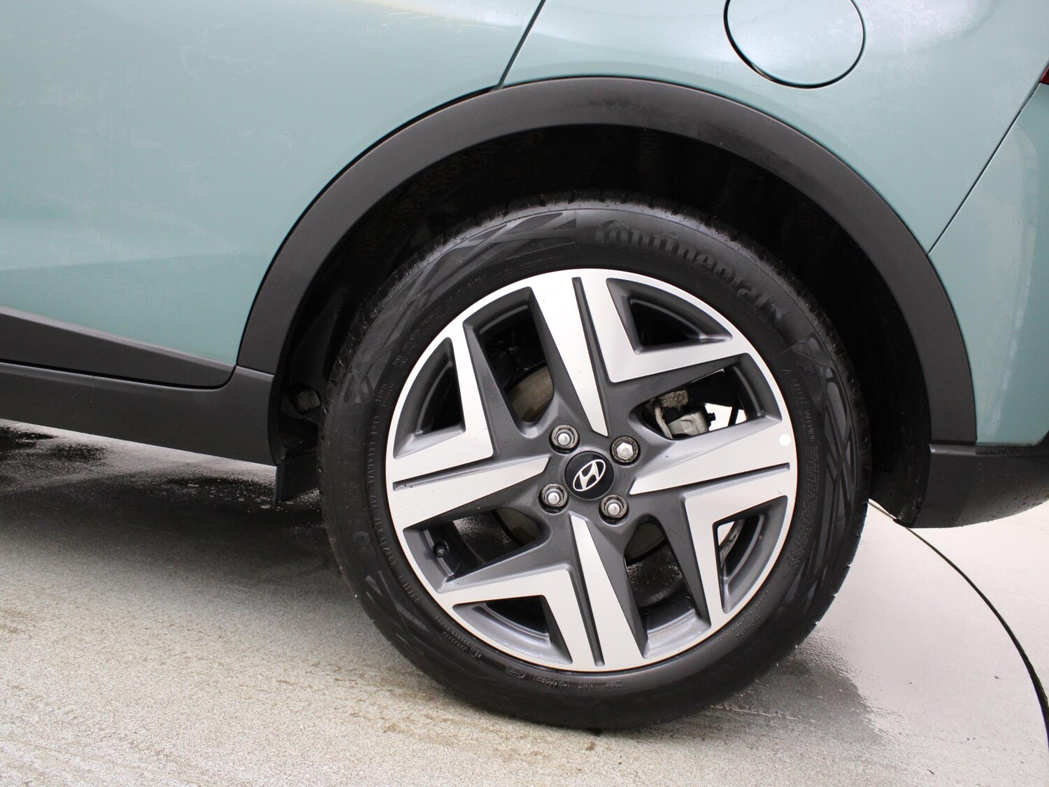 Used Hyundai BAYON 2023 for sale - 77240101: Photo 30