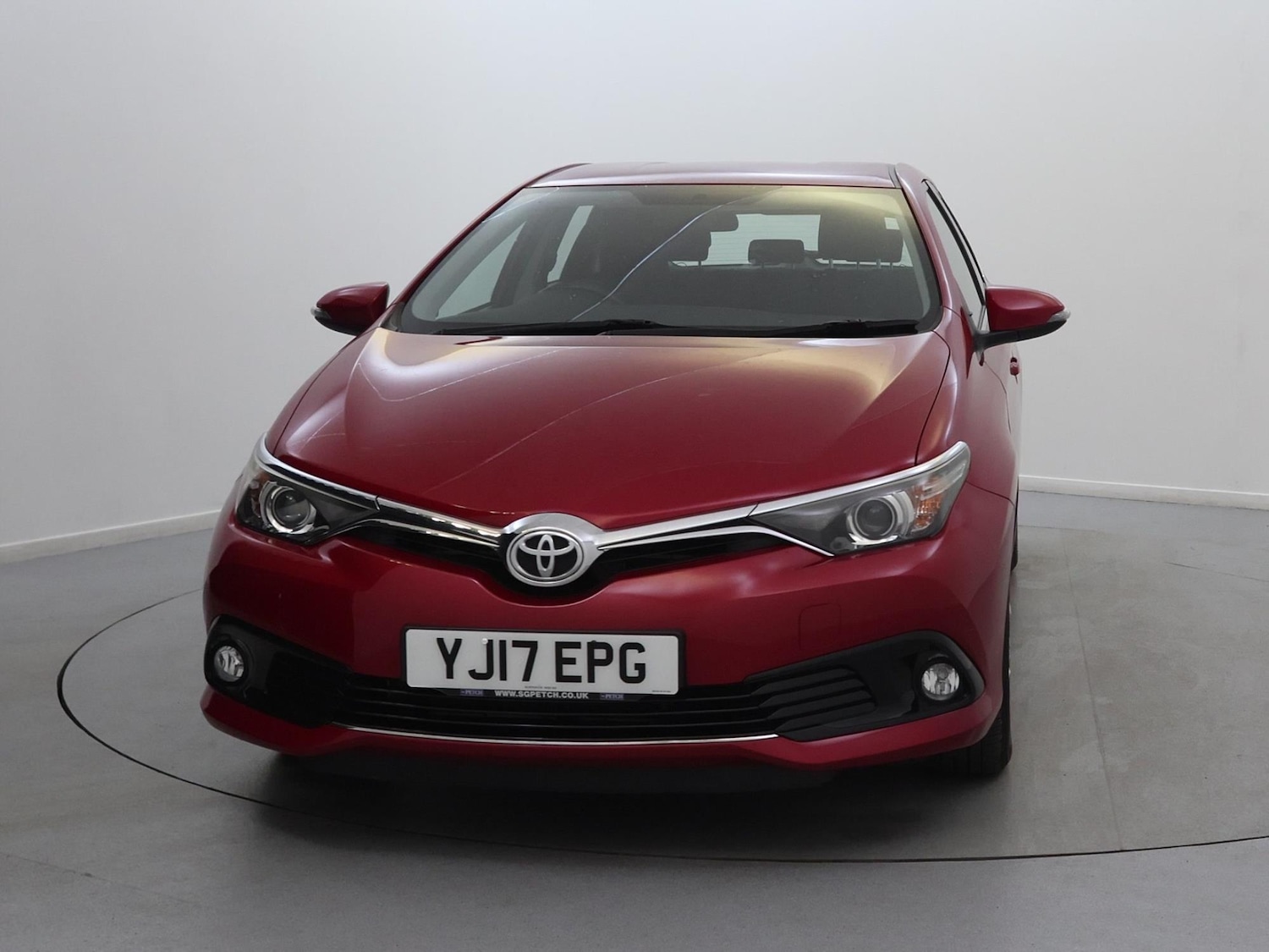 Used Toyota Auris 2017 for sale - 76077322: Photo 2