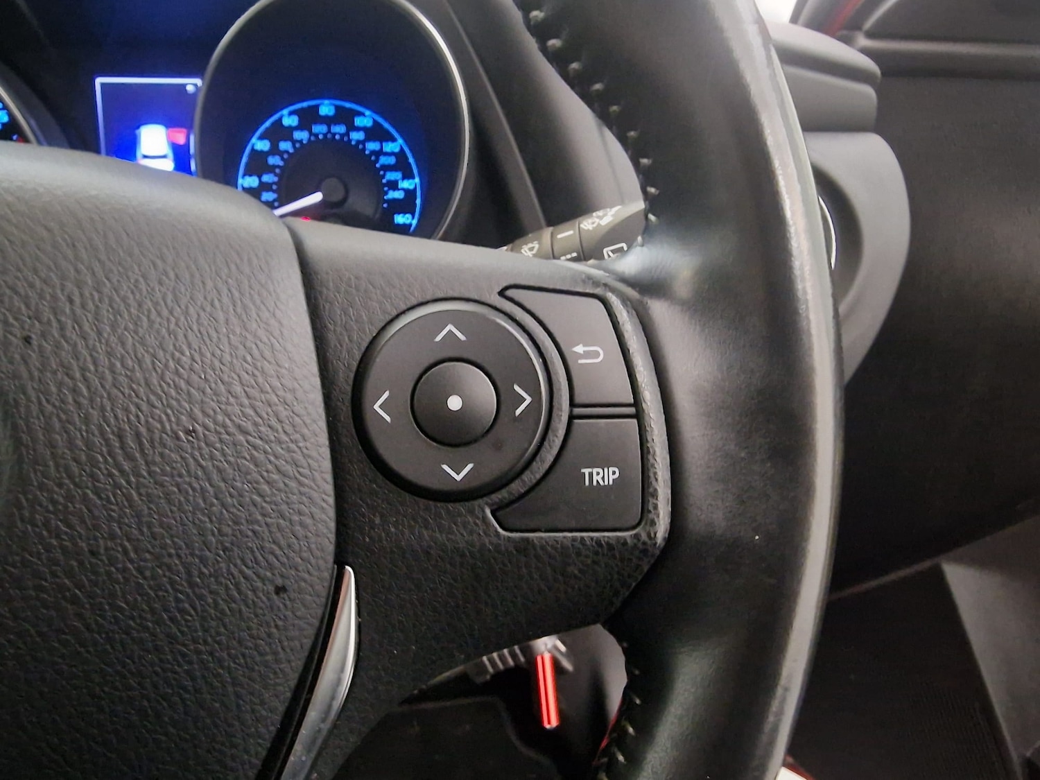 Used Toyota Auris 2017 for sale - 76077322: Photo 31