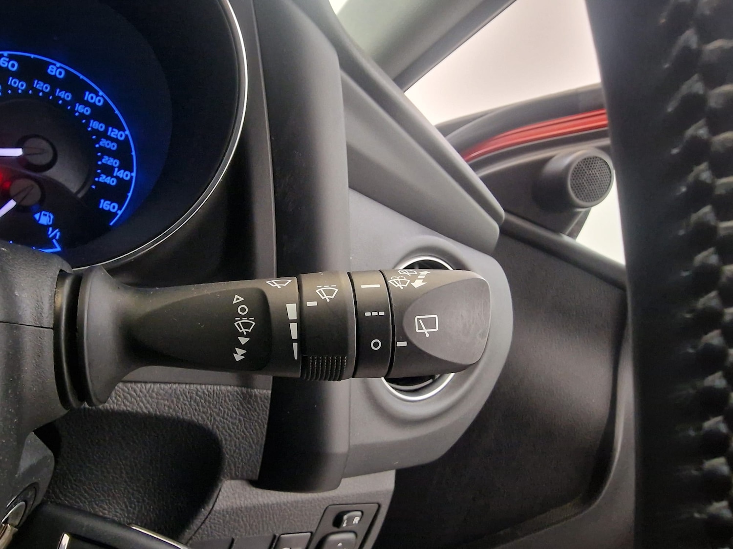 Used Toyota Auris 2017 for sale - 76077322: Photo 33