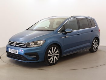 Used Volkswagen Touran 2021 for sale - 76890321: Photo