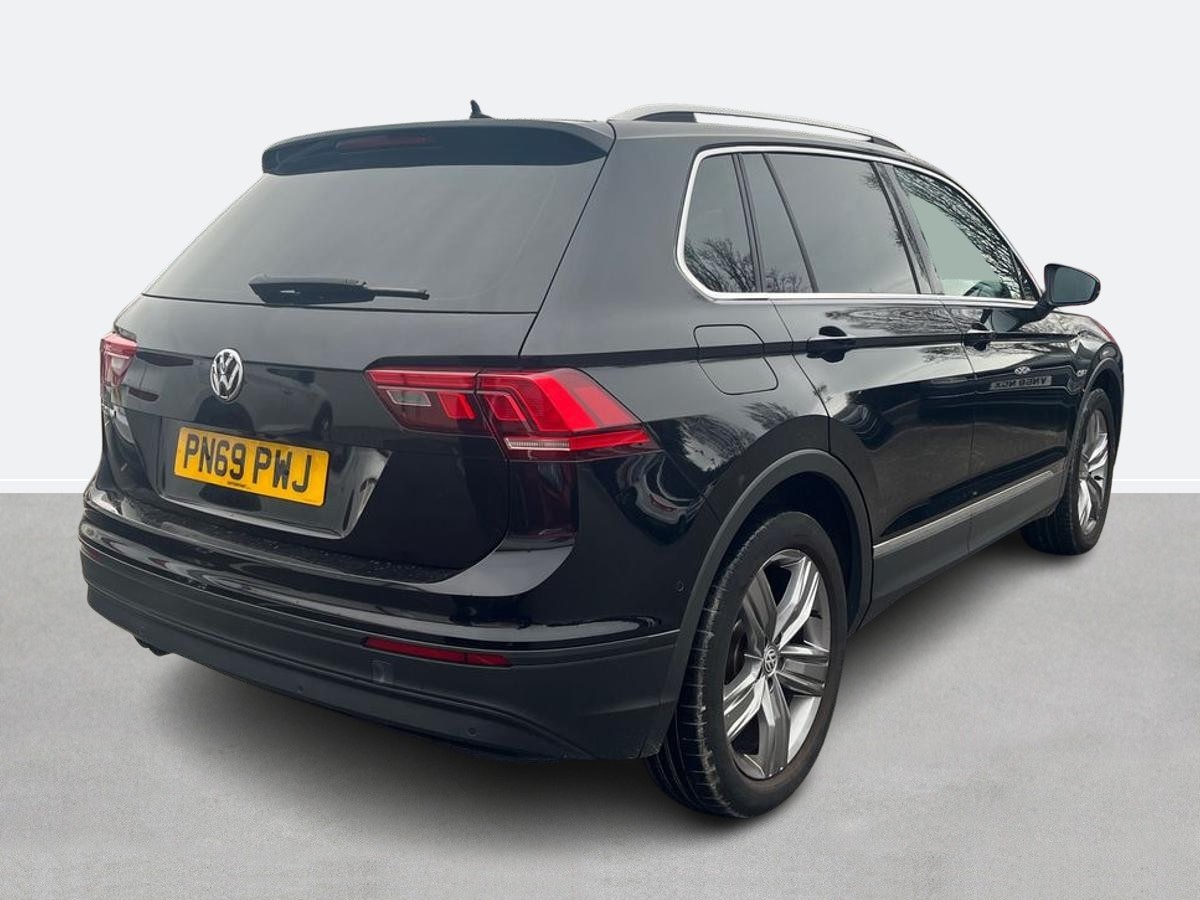 Used Volkswagen Tiguan 2019 for sale - 76637084: Photo 3