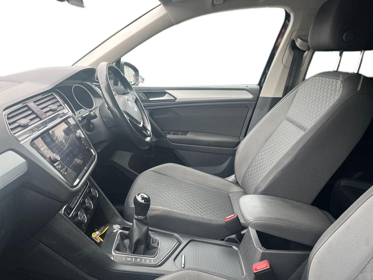 Used Volkswagen Tiguan 2019 for sale - 76637084: Photo 6