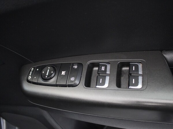 Used Kia Sportage 2018 for sale - 75713881: Photo 33