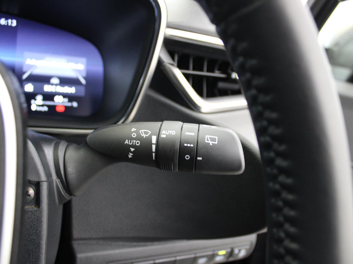 Used Toyota Corolla 2023 for sale - 77996637: Photo 30