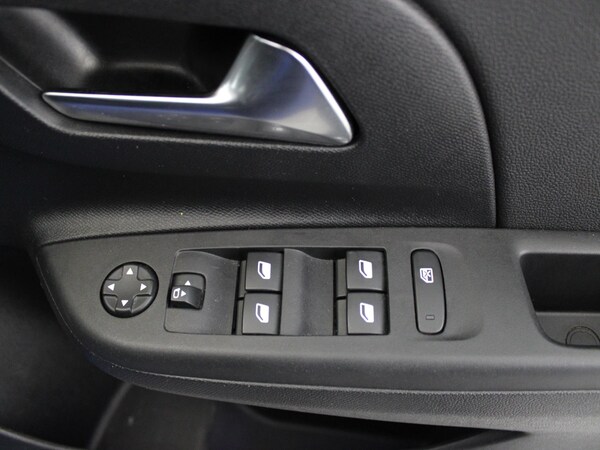 Used Vauxhall Corsa 2022 for sale - 76090361: Photo 28