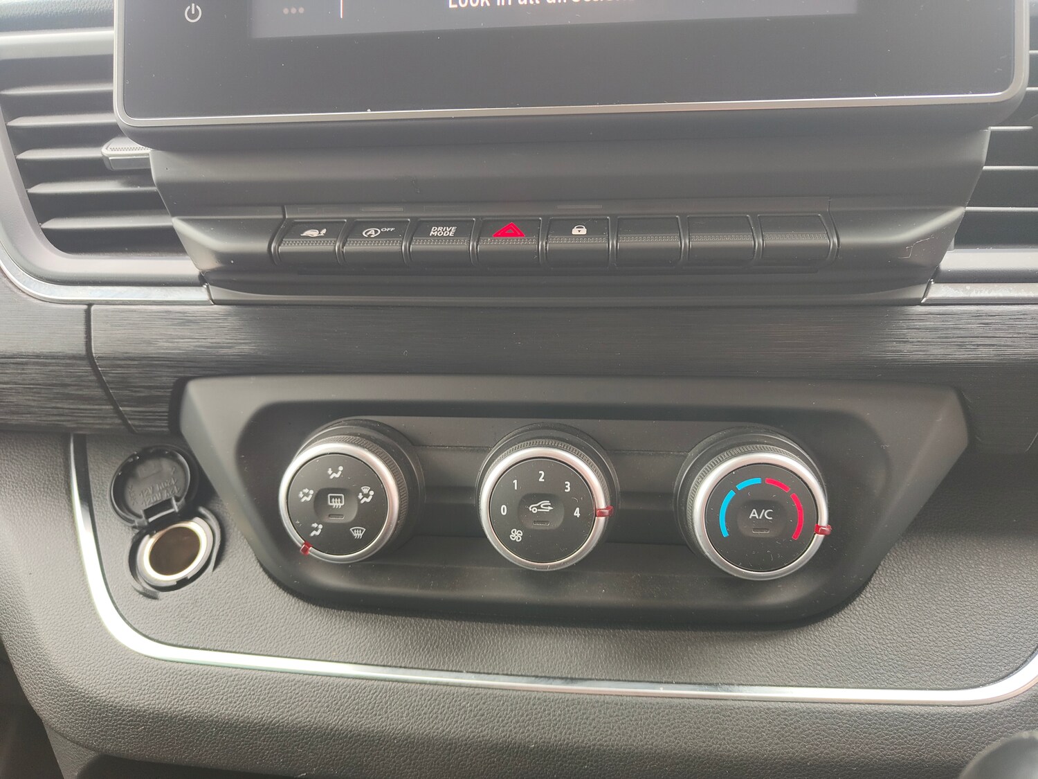 Used Renault Trafic 2023 for sale - 76090341: Photo 14