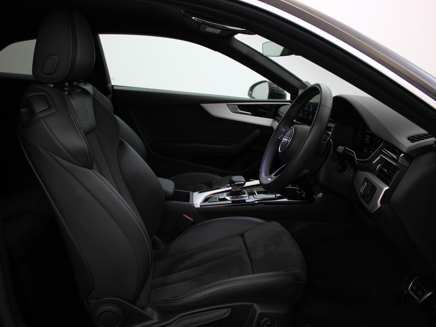 Used Audi A5 2021 for sale - 77220023: Photo 9