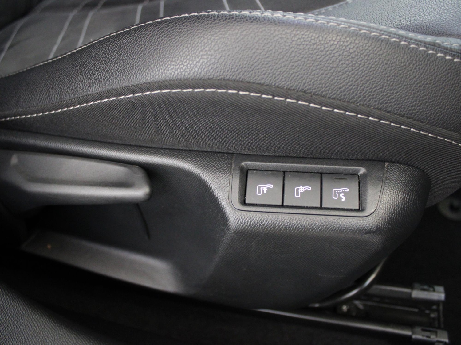 Used Vauxhall Corsa 2022 for sale - 76442668: Photo 10