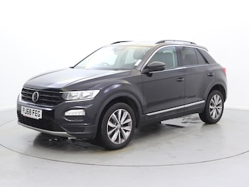Used Volkswagen T-Roc 2018 for sale - 76692371: Photo