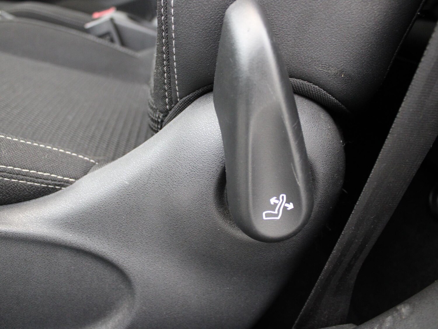 Used DS Automobiles DS 3 2016 for sale - 77348320: Photo 11