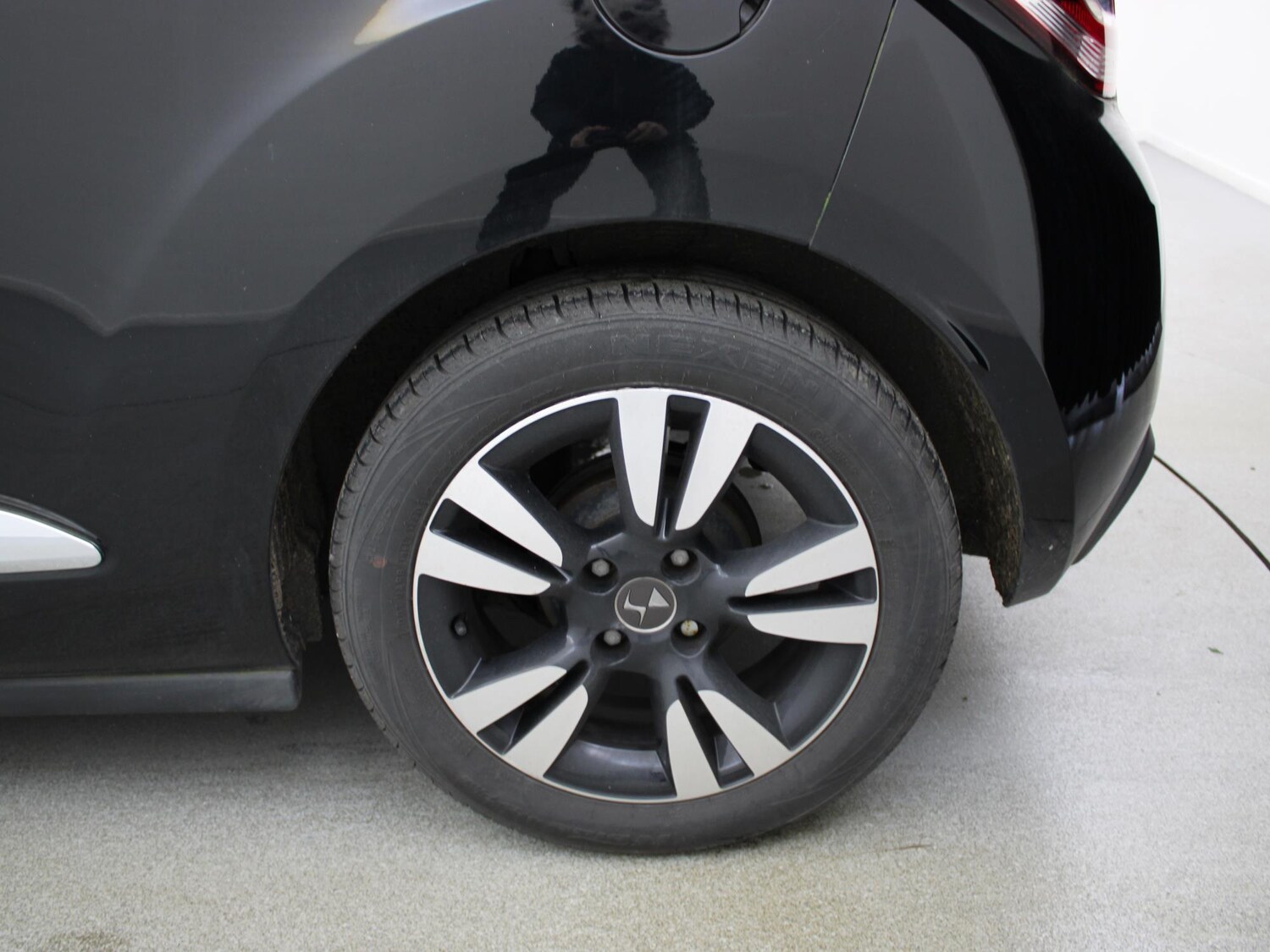 Used DS Automobiles DS 3 2016 for sale - 77348320: Photo 32