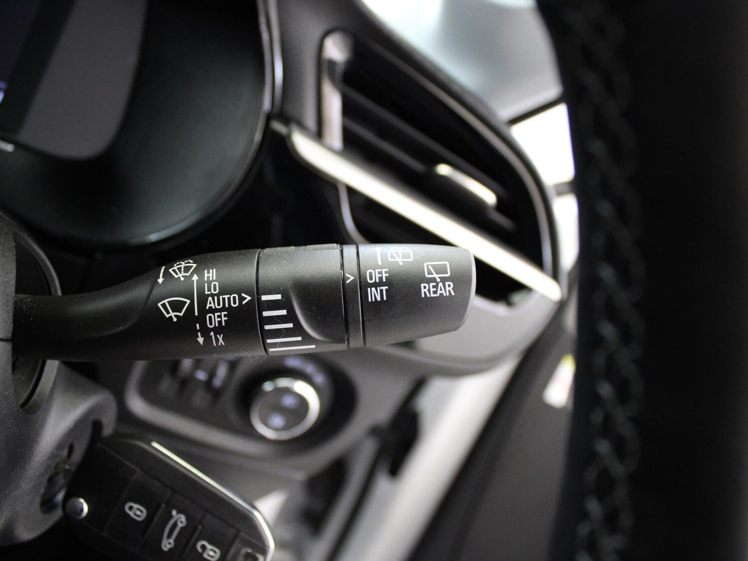 Used Vauxhall Corsa 2022 for sale - 75932898: Photo 32