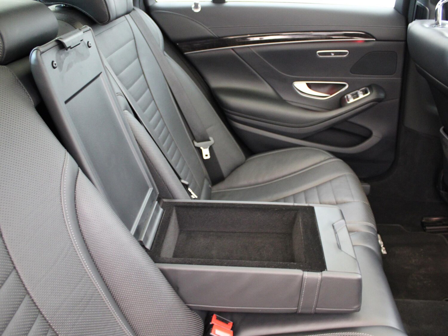 Used Mercedes-Benz S Class 2017 for sale - 77943912: Photo 14