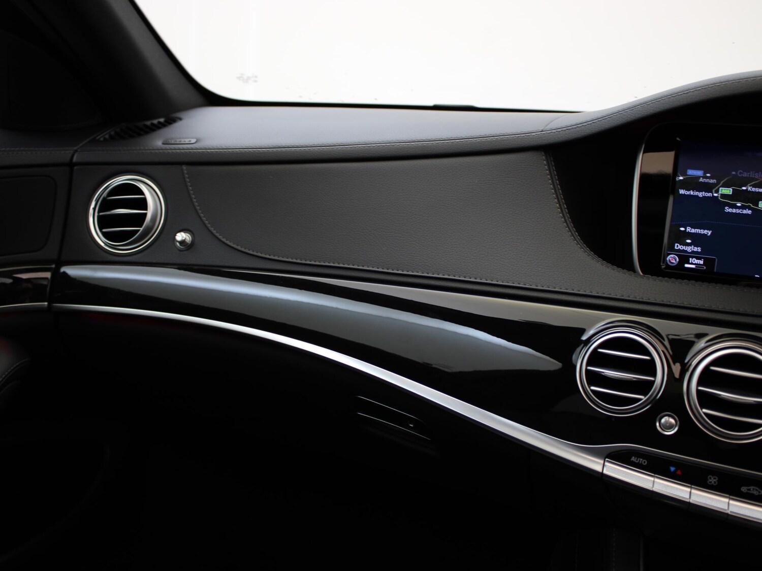 Used Mercedes-Benz S Class 2017 for sale - 77943912: Photo 36