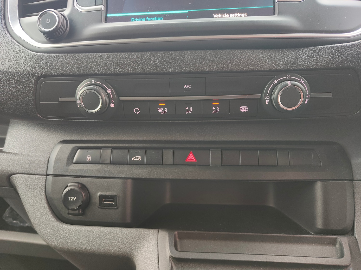 Used Peugeot Expert 2022 for sale - 77000651: Photo 12