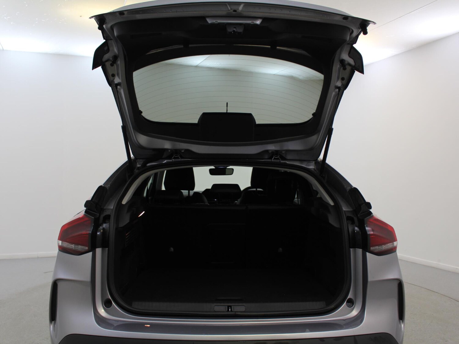 Used Citroen C4 2021 for sale - 77979697: Photo 33