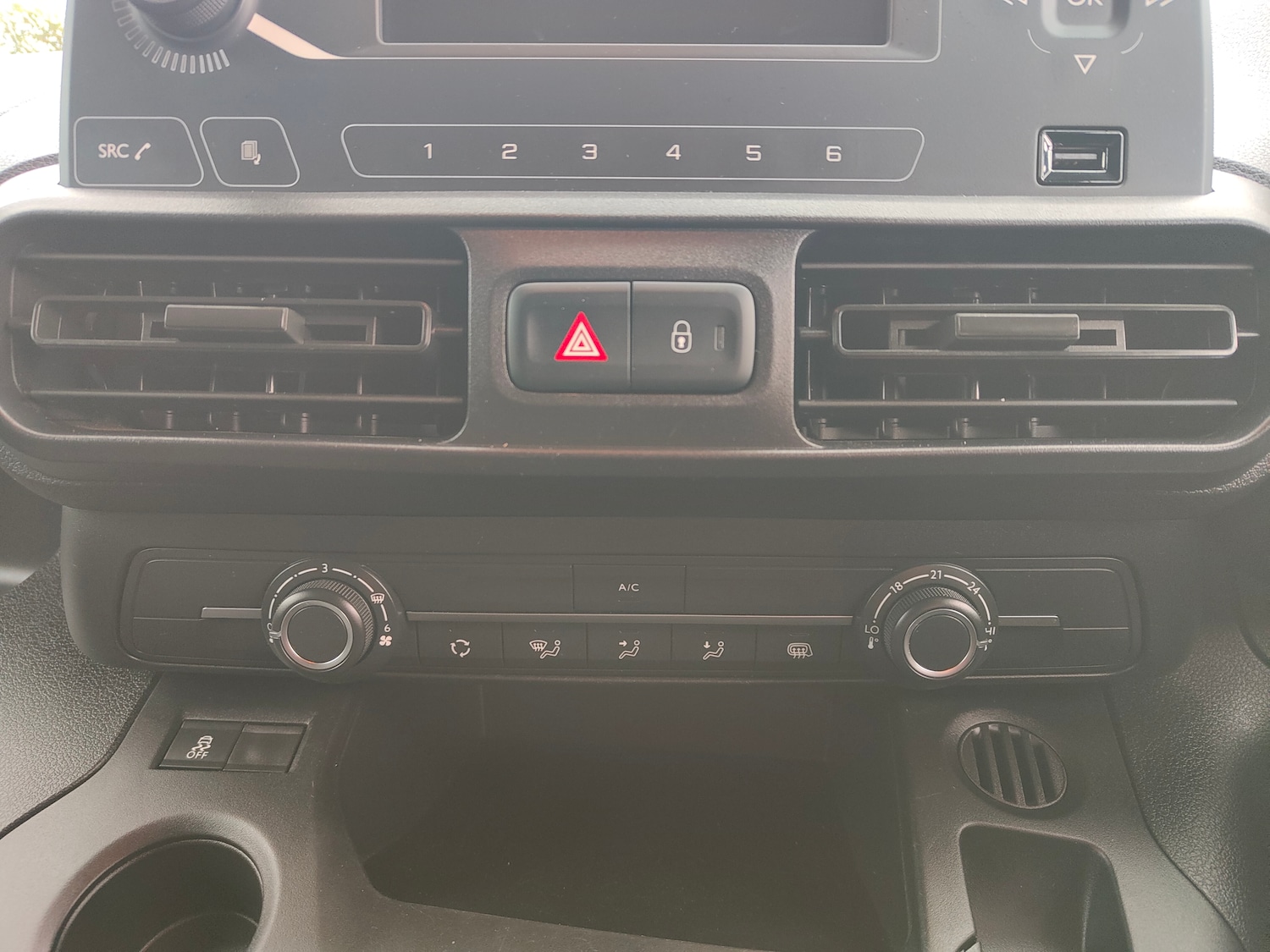 Used Toyota ProAce 2021 for sale - 77135418: Photo 8