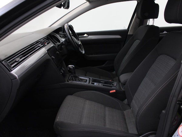 Used Volkswagen Passat 2020 for sale - 74880020: Photo 9