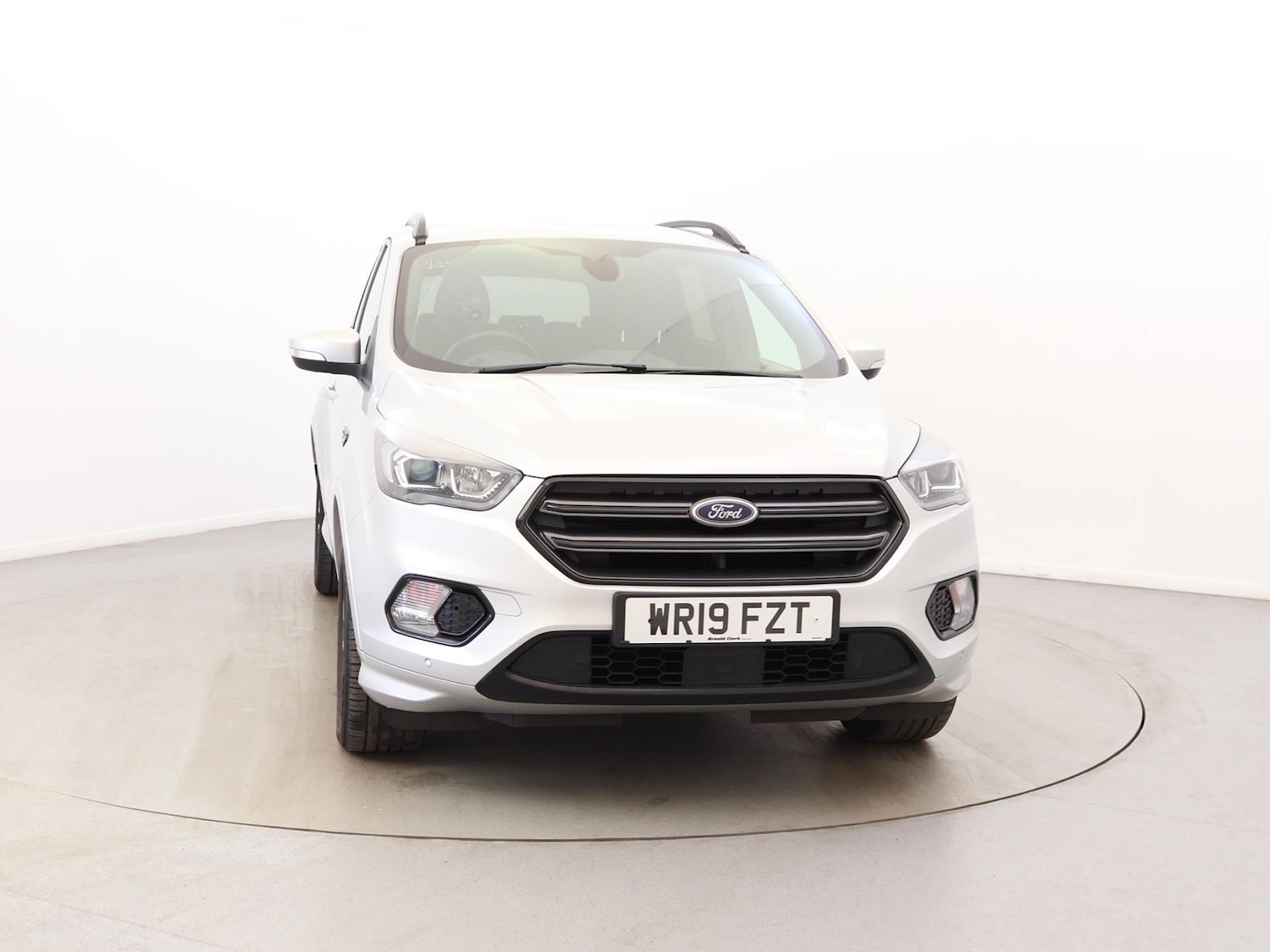 Used Ford Kuga 2019 for sale - 77829371: Photo 2