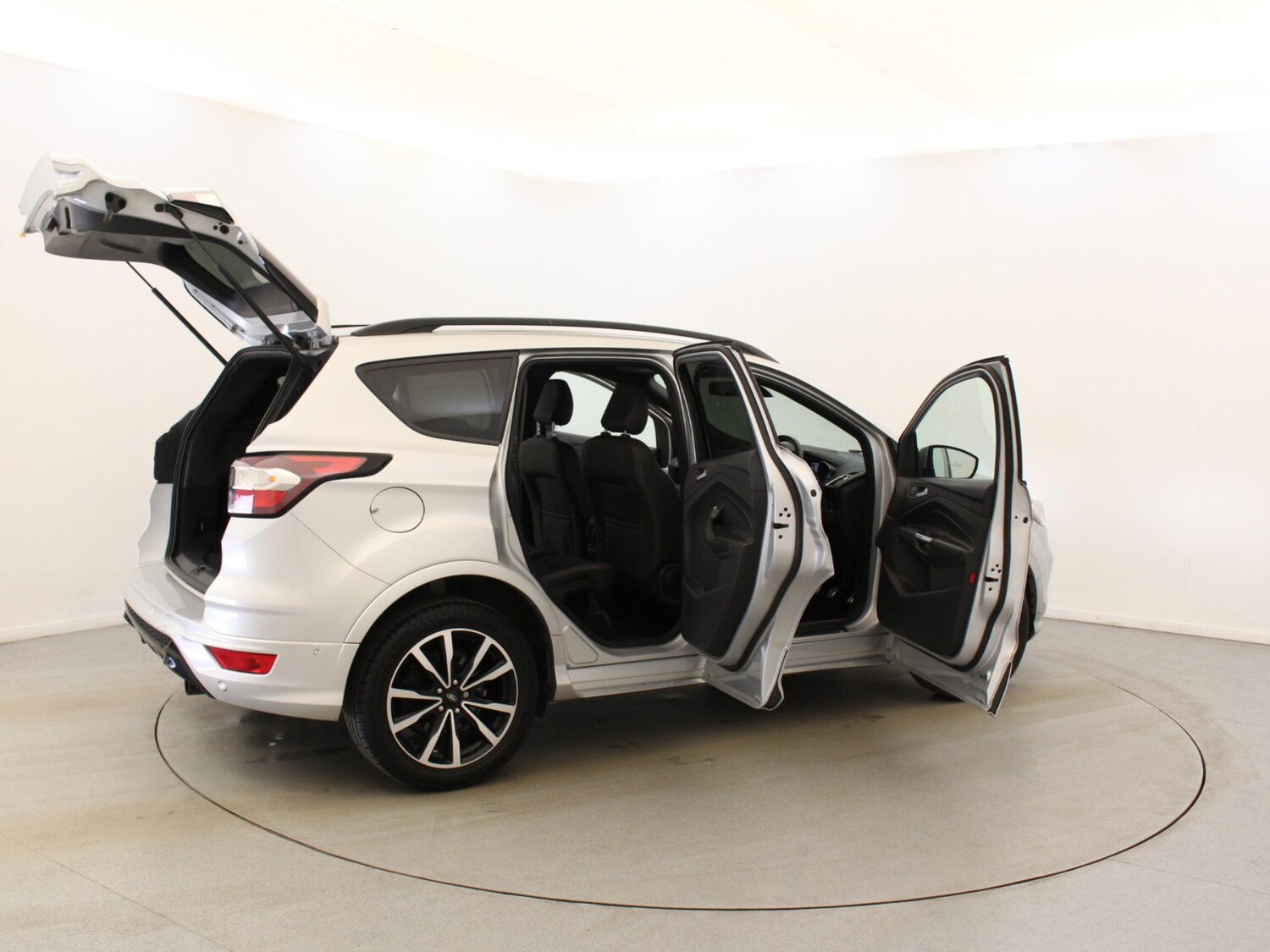 Used Ford Kuga 2019 for sale - 77829371: Photo 35