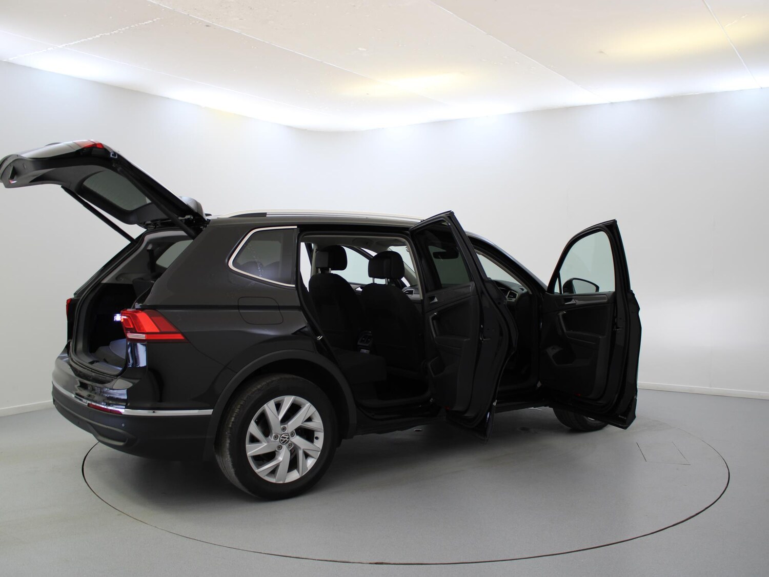 Vehicle 46