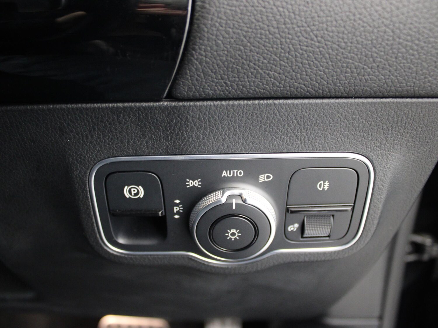 Used Mercedes-Benz GLA 2021 for sale - 77829479: Photo 31