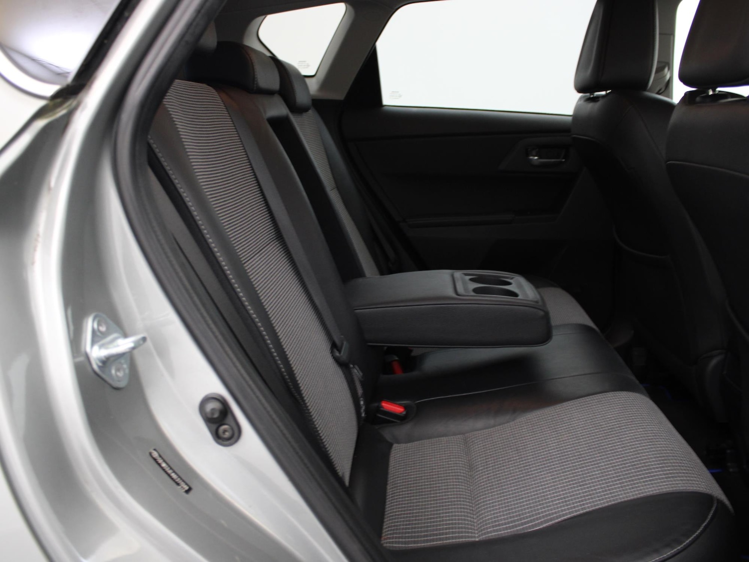 Used Toyota Auris 2016 for sale - 77615748: Photo 12