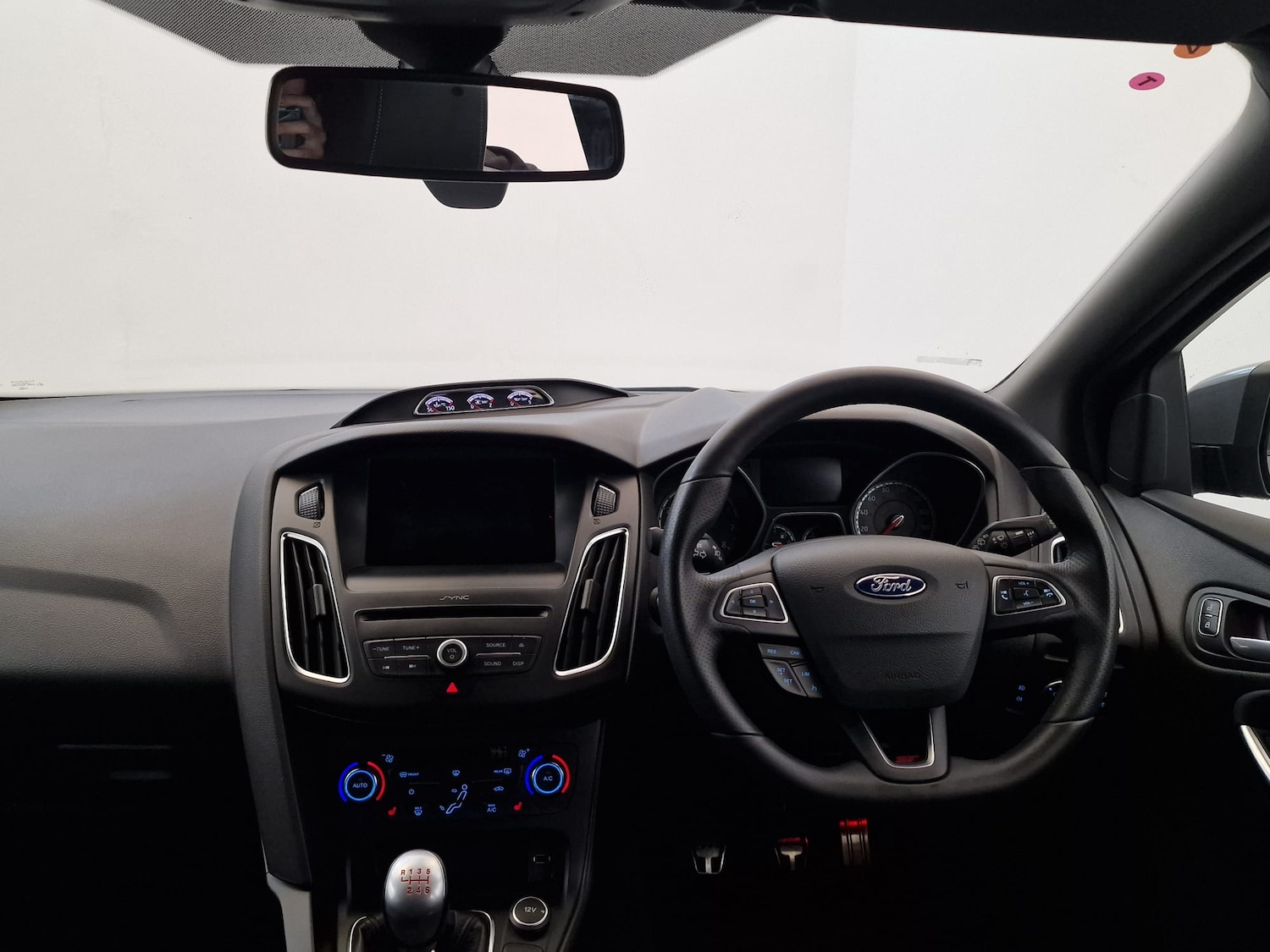 Used Ford Focus 2018 for sale - 76516017: Photo 16