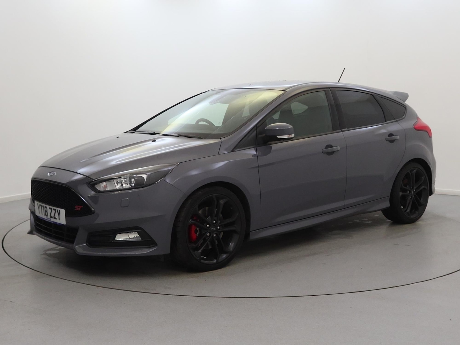 Used Ford Focus 2018 for sale - 76516017: Photo 3