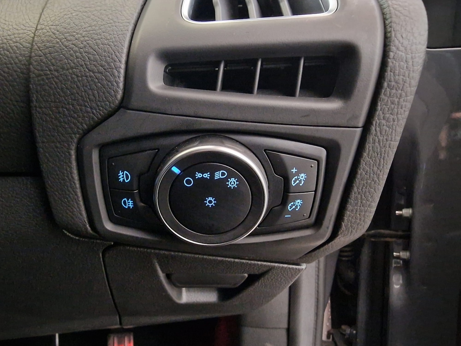 Used Ford Focus 2018 for sale - 76516017: Photo 33