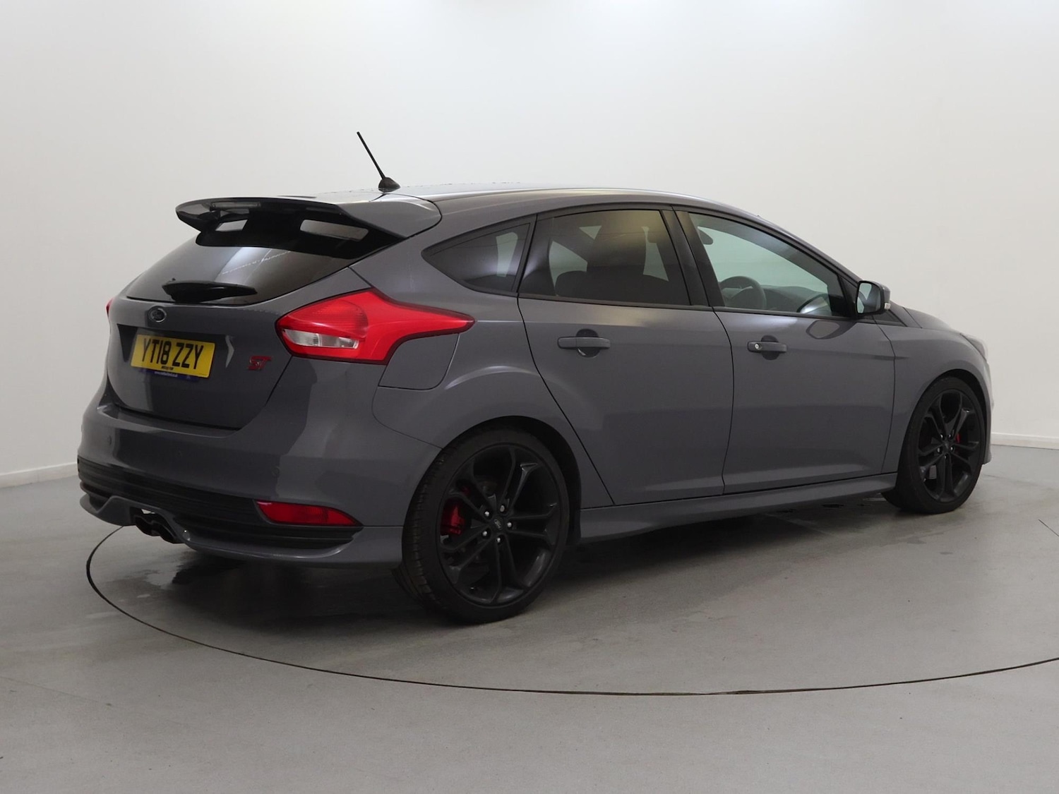 Used Ford Focus 2018 for sale - 76516017: Photo 5