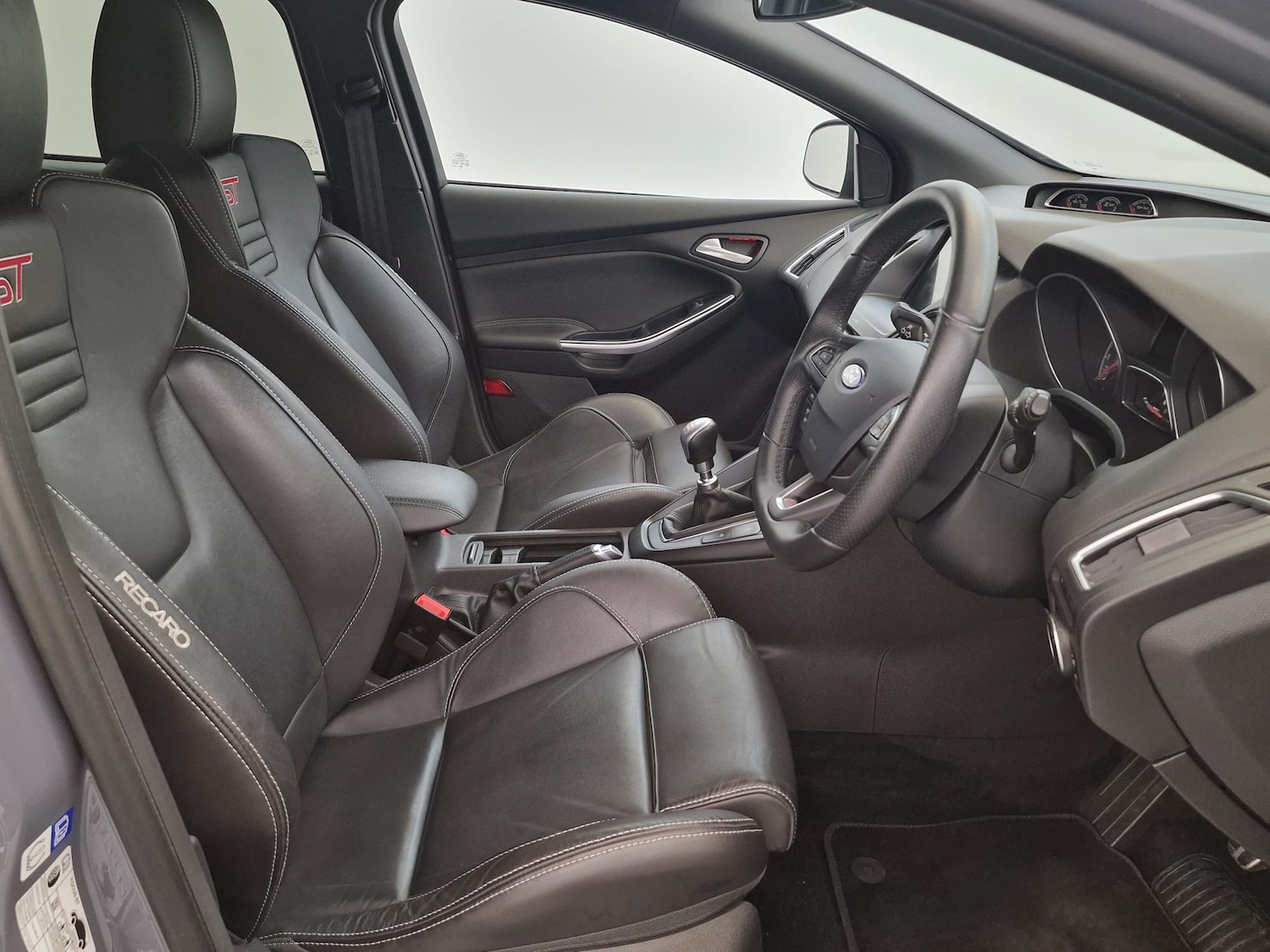 Used Ford Focus 2018 for sale - 76516017: Photo 9