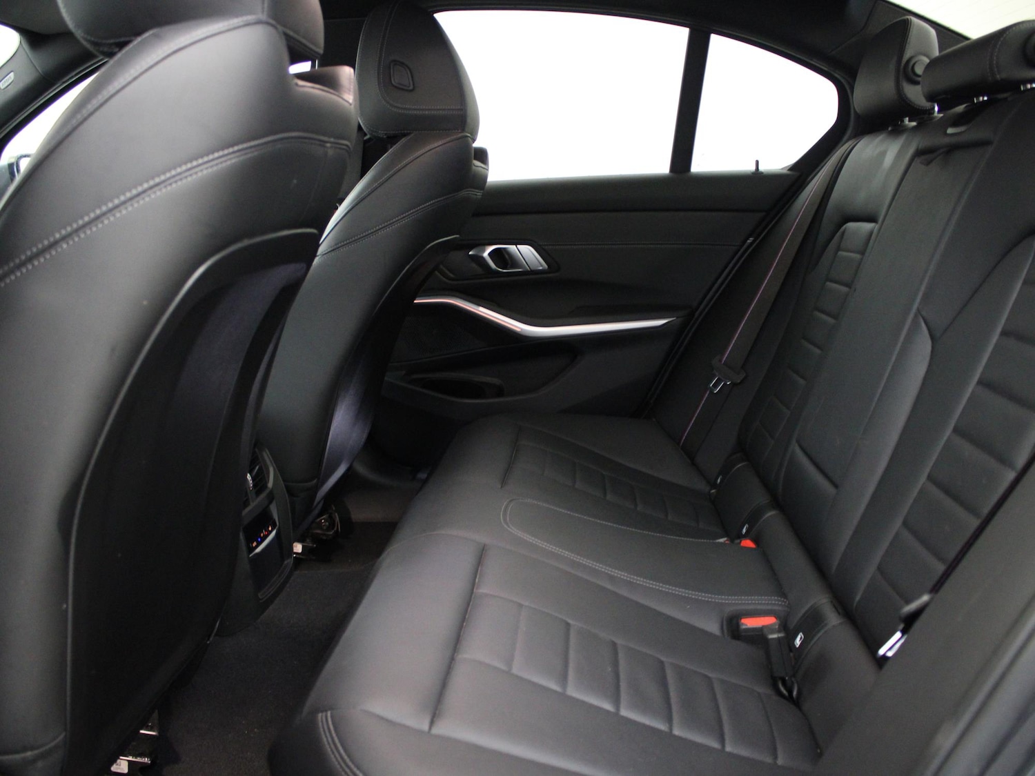 Used BMW 3 Series 2021 for sale - 76411589: Photo 11