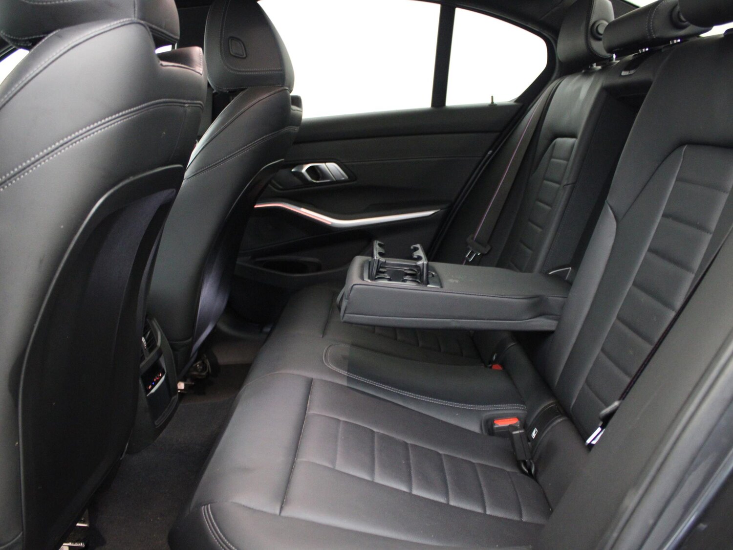 Used BMW 3 Series 2021 for sale - 76411589: Photo 12