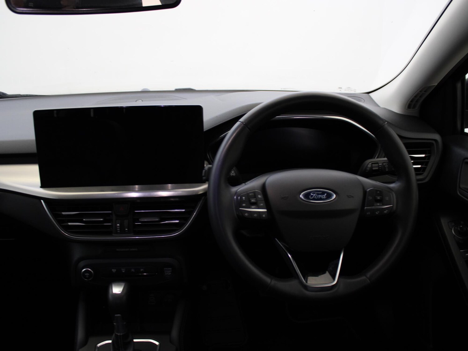 Used Ford Focus 2023 for sale - 76016453: Photo 15