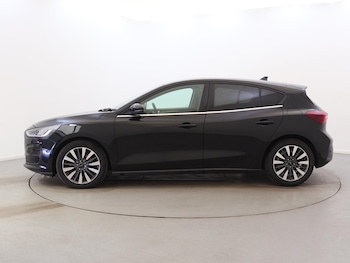 Used Ford Focus 2023 for sale - 76016453: Photo 4