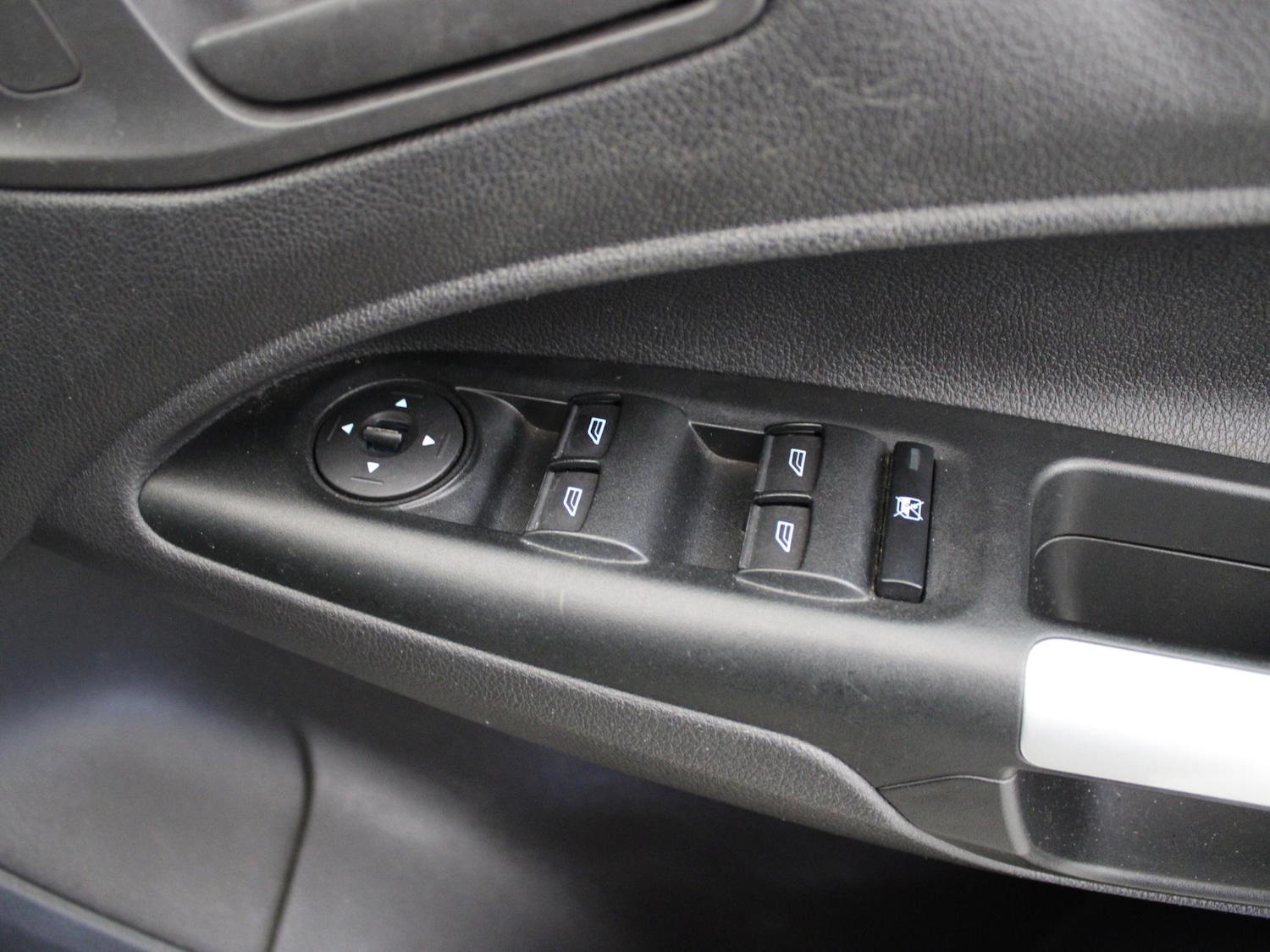 Used Ford Tourneo Connect 2017 for sale - 77829361: Photo 27