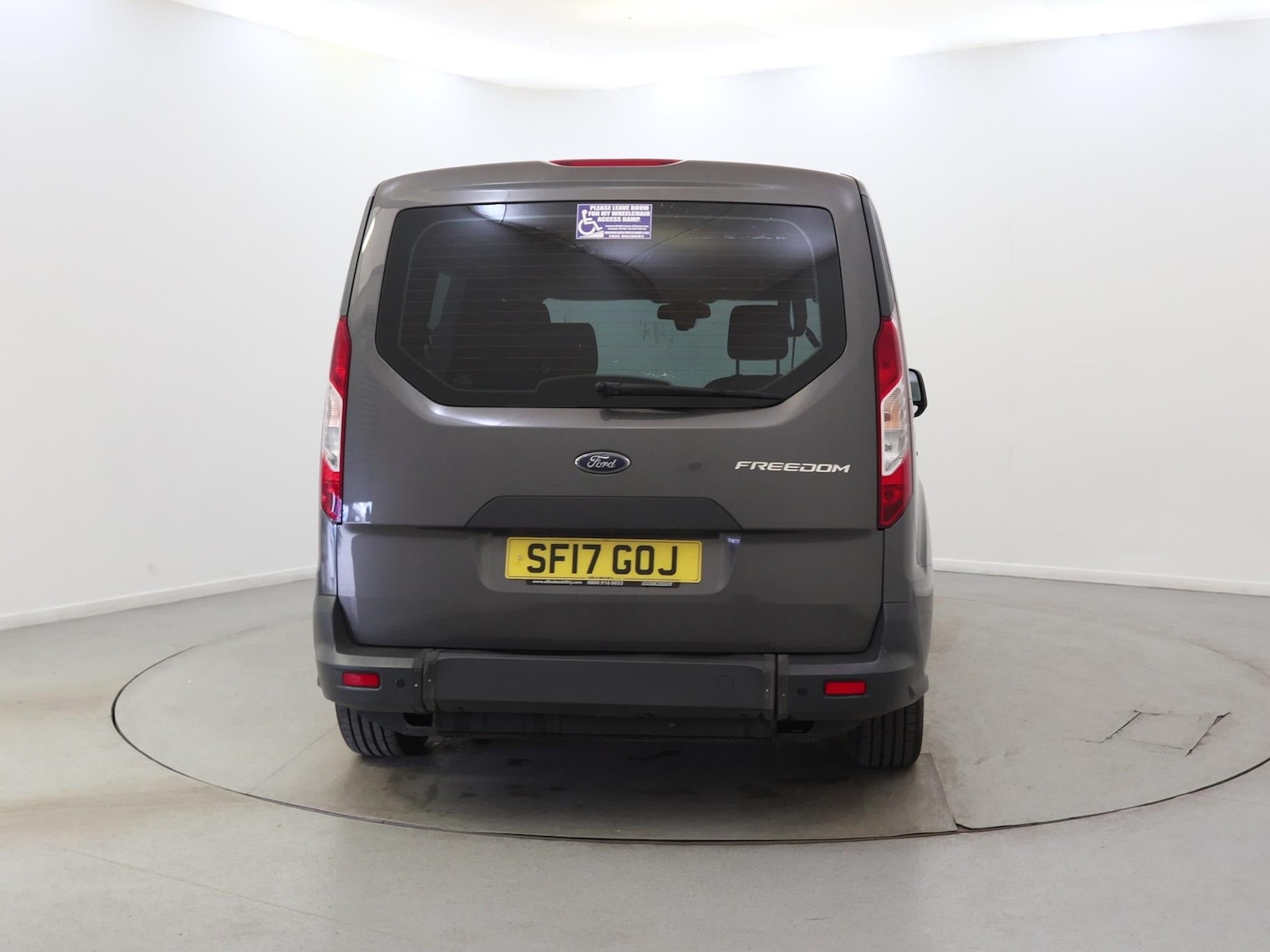 Used Ford Tourneo Connect 2017 for sale - 77829361: Photo 6