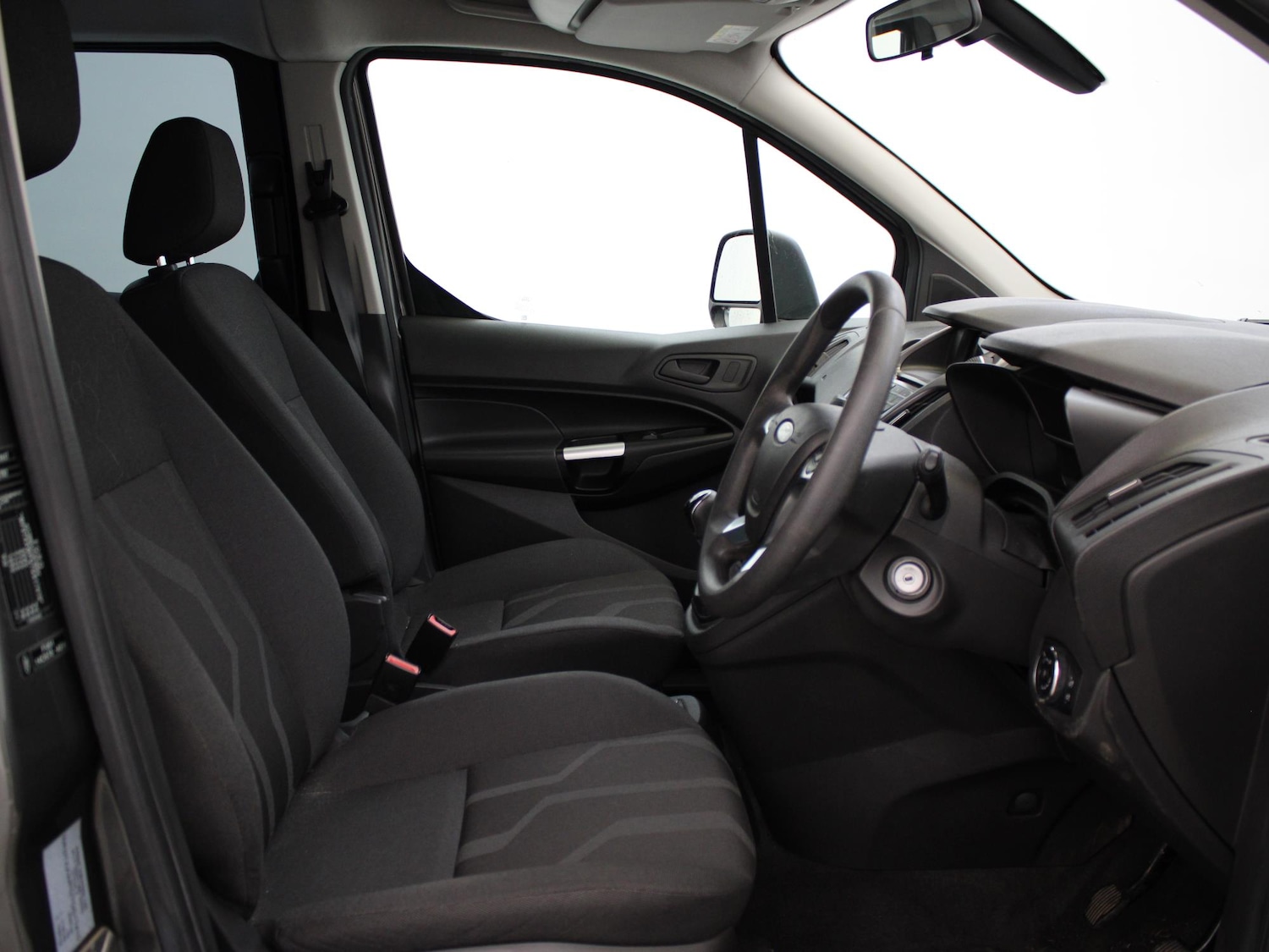 Used Ford Tourneo Connect 2017 for sale - 77829361: Photo 9