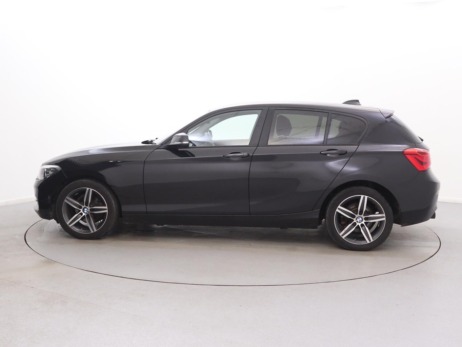 Used BMW 1 Series 2019 for sale - 77706876: Photo 4