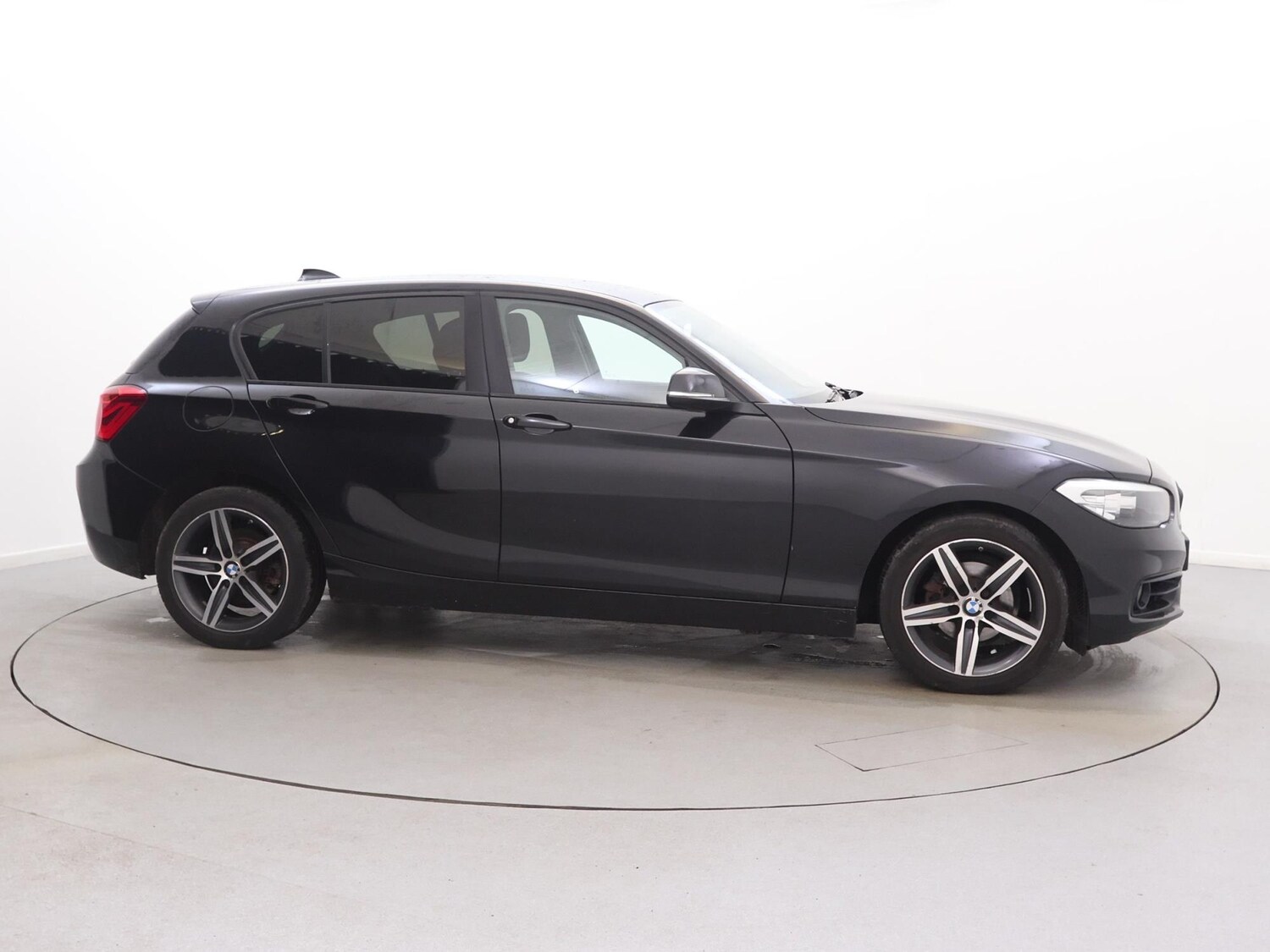 Used BMW 1 Series 2019 for sale - 77706876: Photo 8
